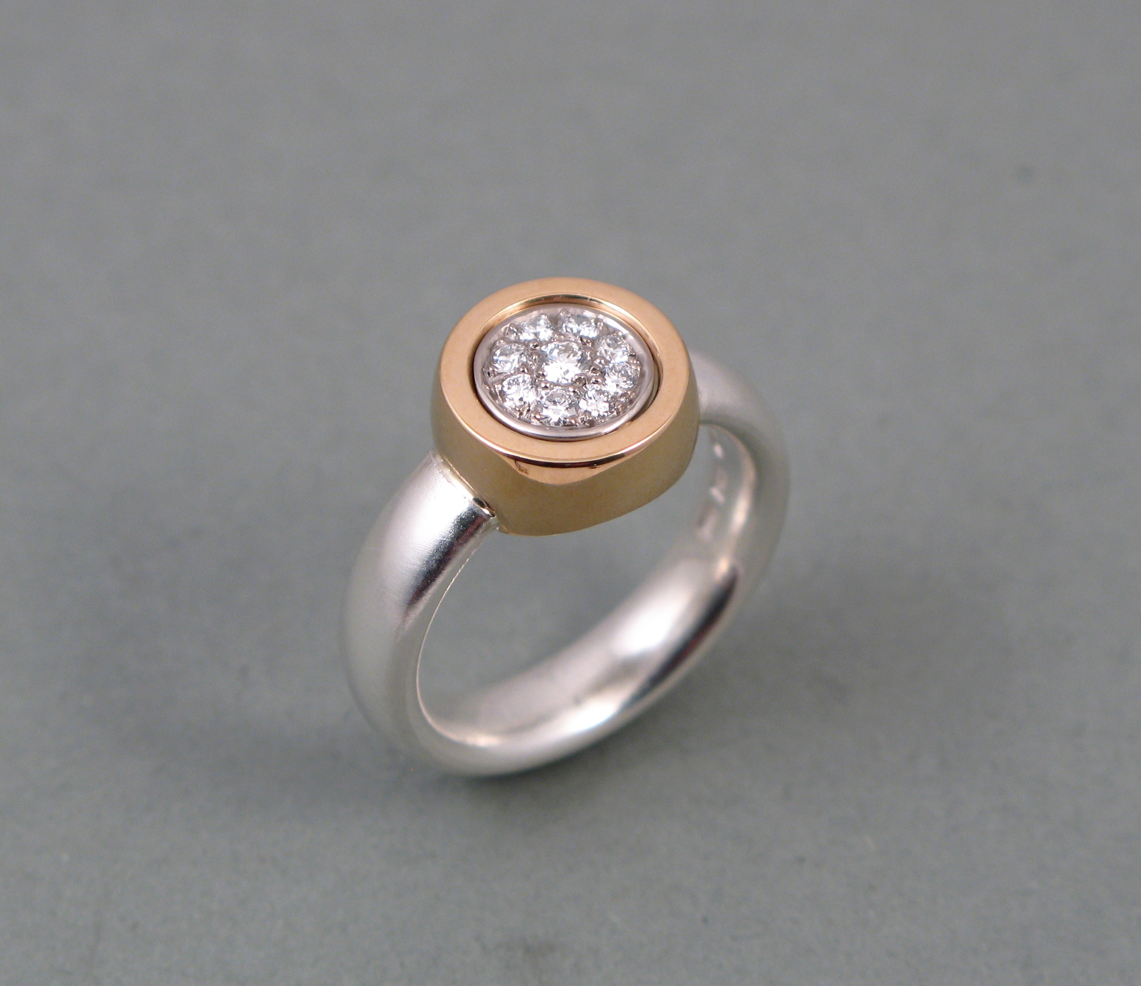 Ring, ”Lilla P”, silver, vitt och rött guld och briljanter.